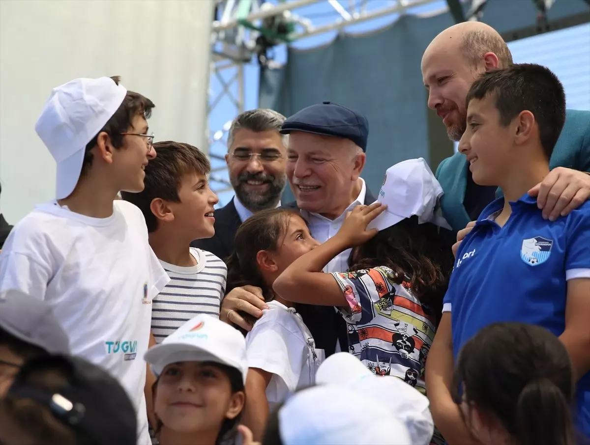Dünya Etnospor Birliği Başkanı Bilal Erdoğan, Erzurum'daki yaz okulları programında konuştu Açıklaması