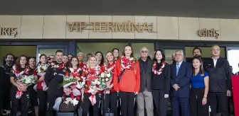 A Milli Kadın Voleybol Takımı, Dünya İkincisi Oldu