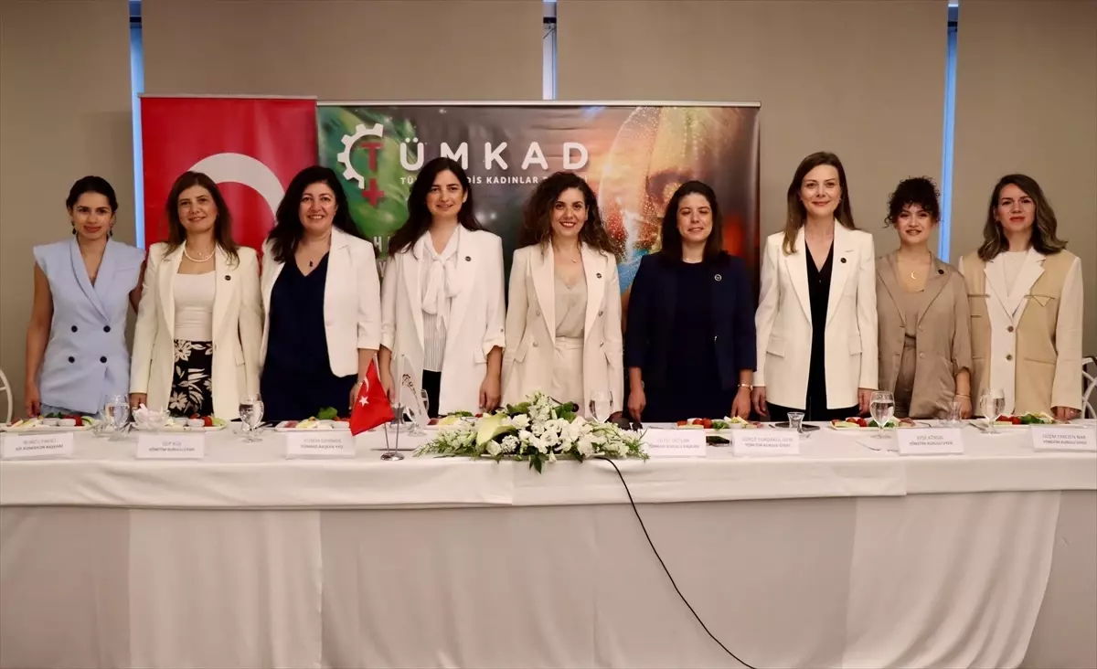 Bursa'da Kadın Mühendisler Günü Konferansı