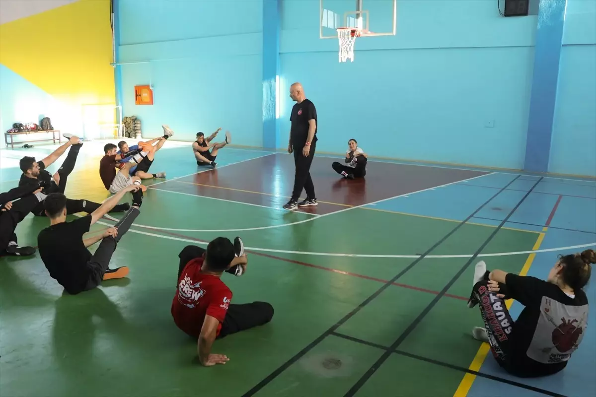 Savate Combat Milli Takımı Dünya Şampiyonası'na Hazırlanıyor
