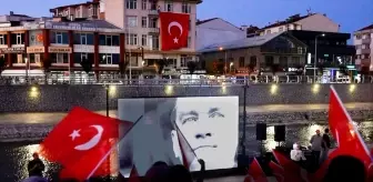 Düzce'de 30 Ağustos Zafer Bayramı Etkinliği Coşkuyla Kutlandı