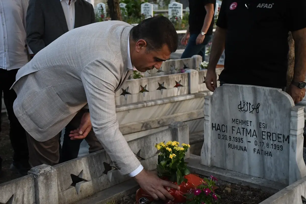Marmara Depremi'nde 26. Yıl Anması