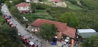 Düzce'de Traktörlü Sünnet Düğünü