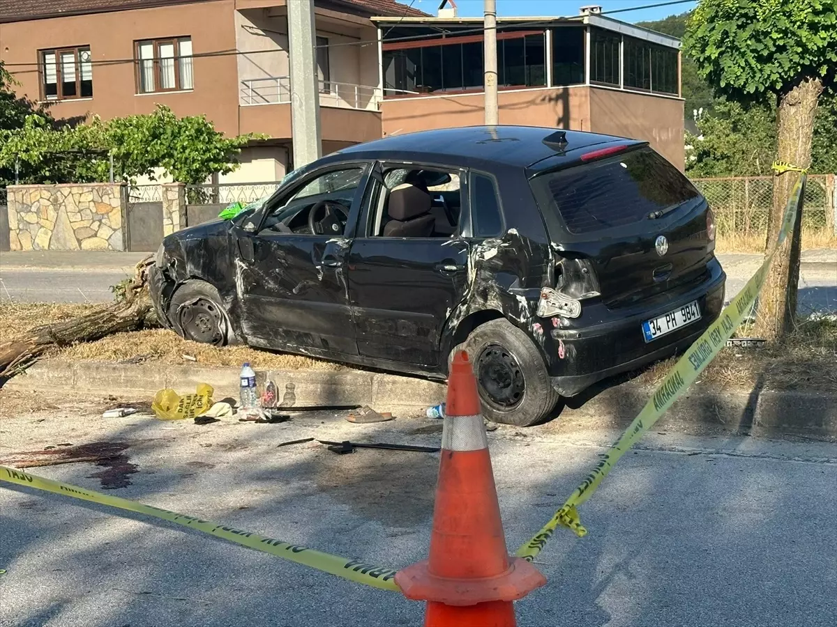 Düzce'de Trafik Kazasında 8 Yaşındaki Çocuk Hayatını Kaybetti