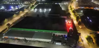 Düzce'de Mobilya Fabrikasında Yangın Çıktı