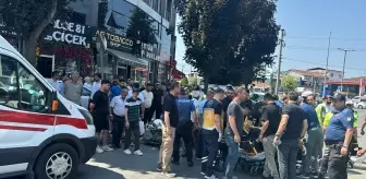 Düzce'de Polis Motosikleti ile Otomobil Çarpıştı: 2 Polis Yaralı