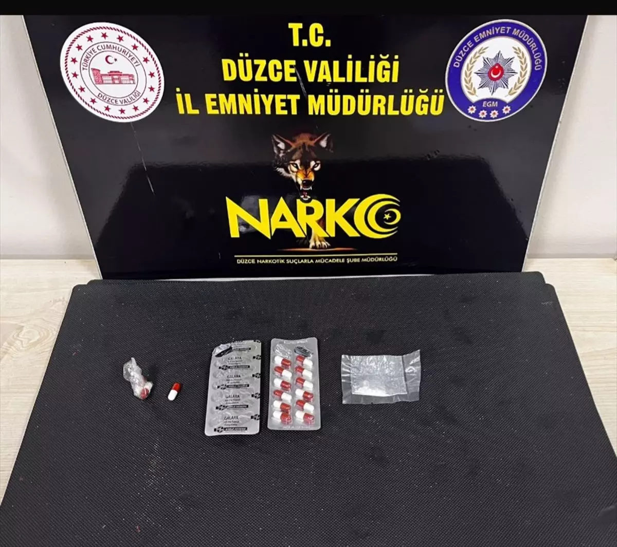 Düzce'de Uyuşturucu Operasyonunda 3 Tutuklama