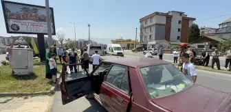 Düzce'de Otomobil Kazası: 3 Yaralı