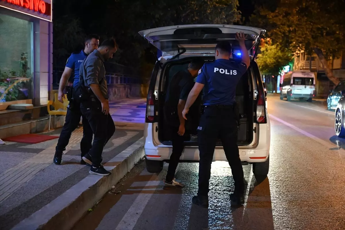 Edirne'de Düzensiz Göçmenlere Yönelik Uygulama