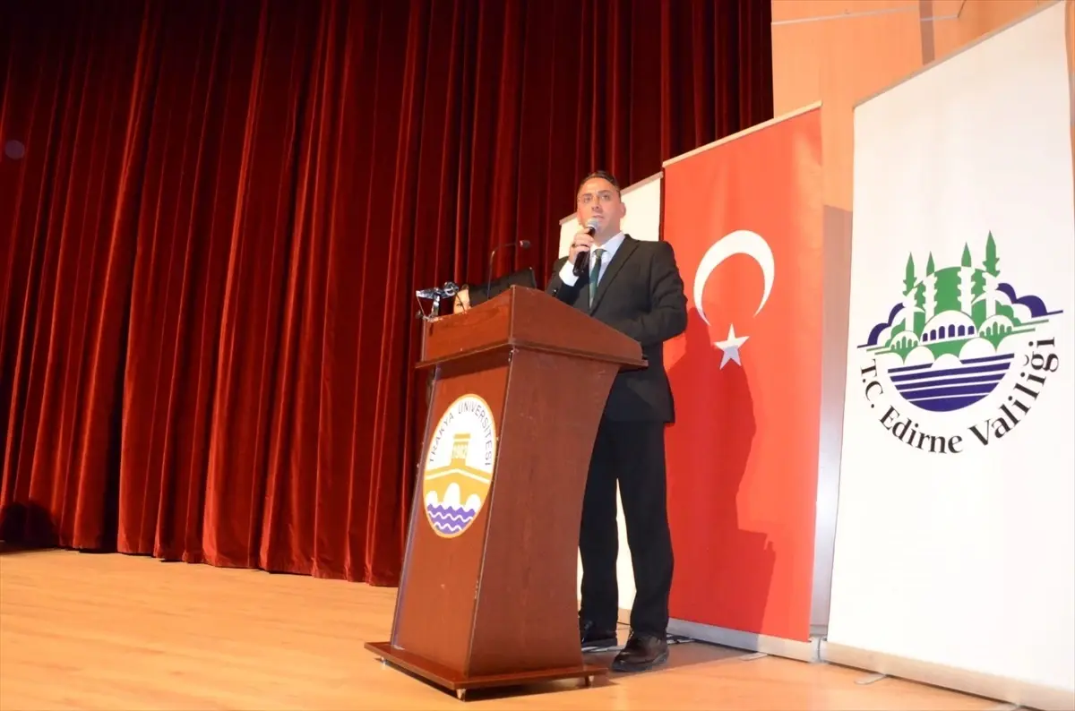 Edirne'de Aile Yılı Kapsamında Söyleşi Düzenlendi