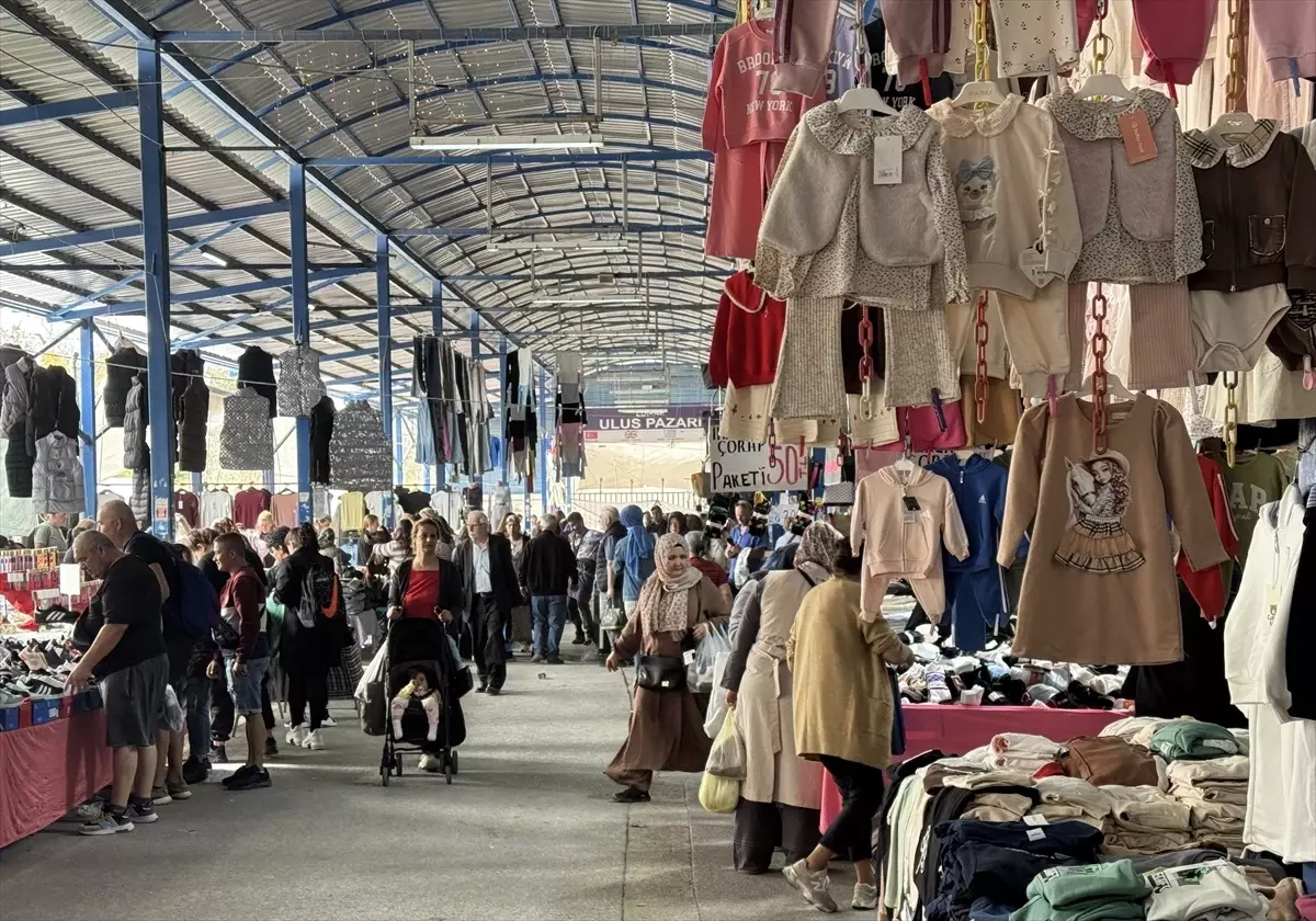 Edirne'de Ulus Pazarı Yeniden Kuruldu