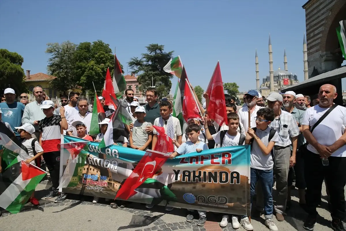 Edirne'de Çocuklar Gazze için Seslerini Yükseltti