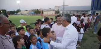 Edirne'de Yaz Mahalle Ligi Başladı