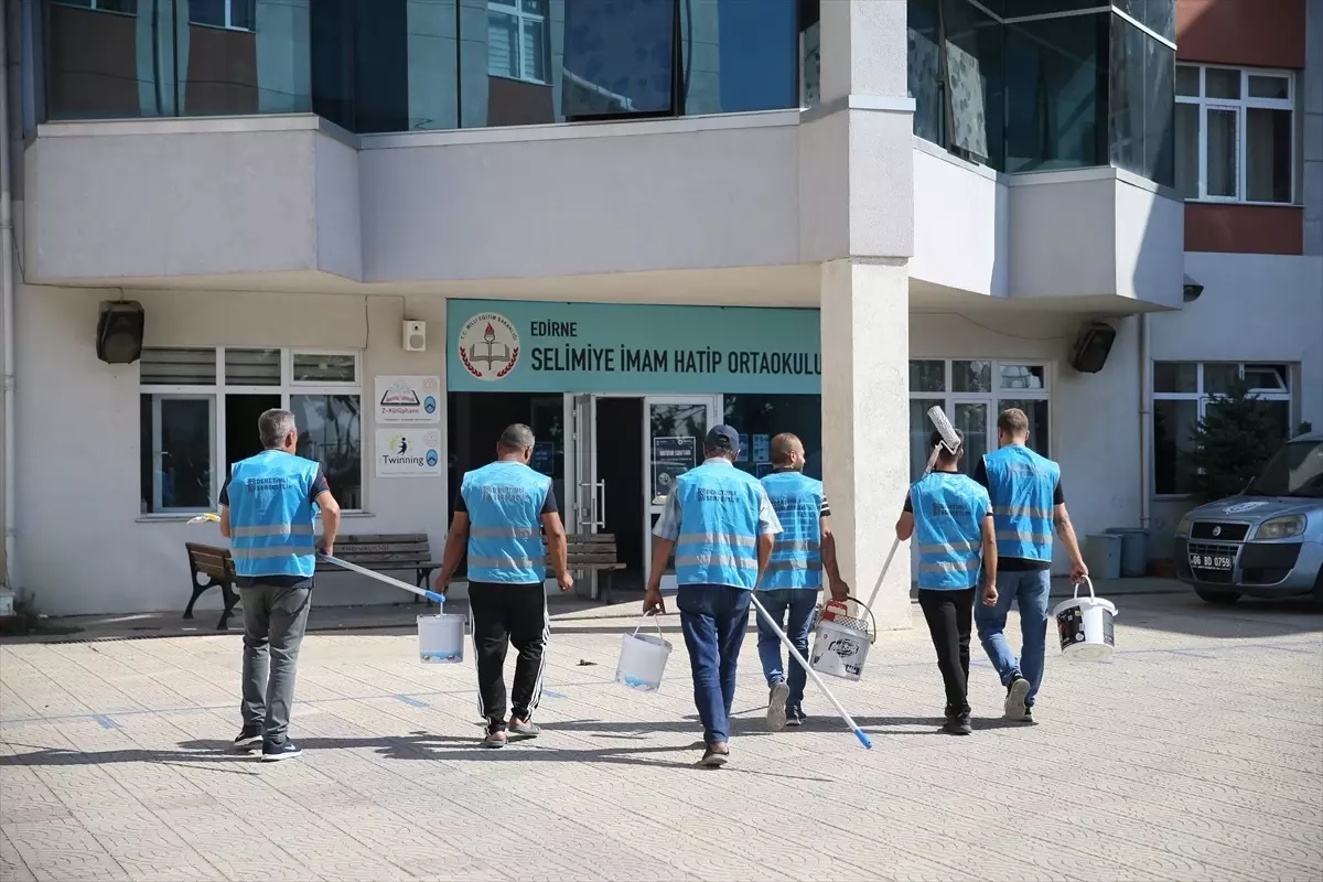 Denetimli Serbestlik Yükümlüleri Edirne'de Boyacılık Kursu Alıyor