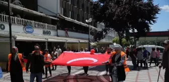Edirne'de Lösemili Çocuklar Haftası Farkındalık Yürüyüşü Düzenlendi