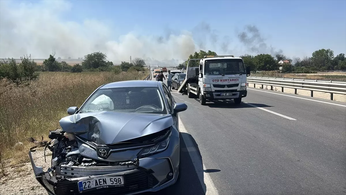 Edirne'de Anız Yangınlarıyla Mücadele Devam Ediyor