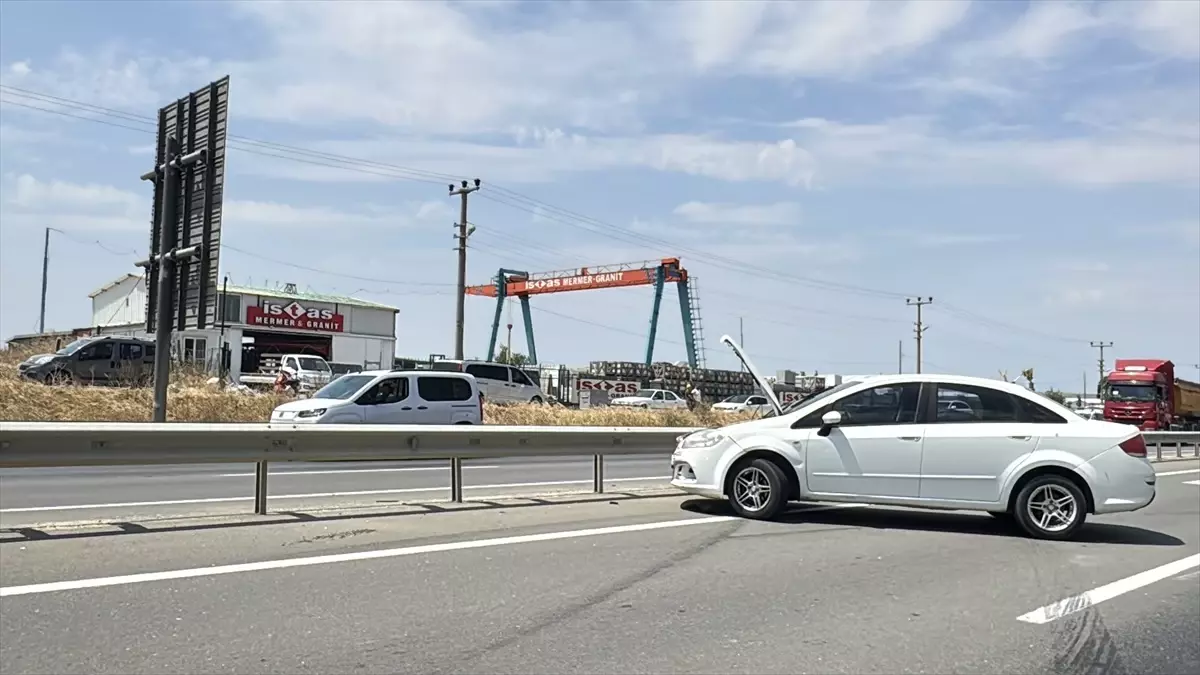 Edirne'de Trafik Kazası: 6 Yaralı