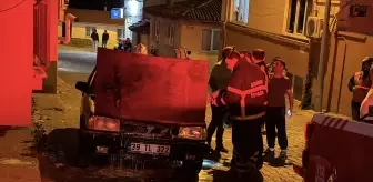 Edirne'de Park Halindeki Otomobilde Yangın