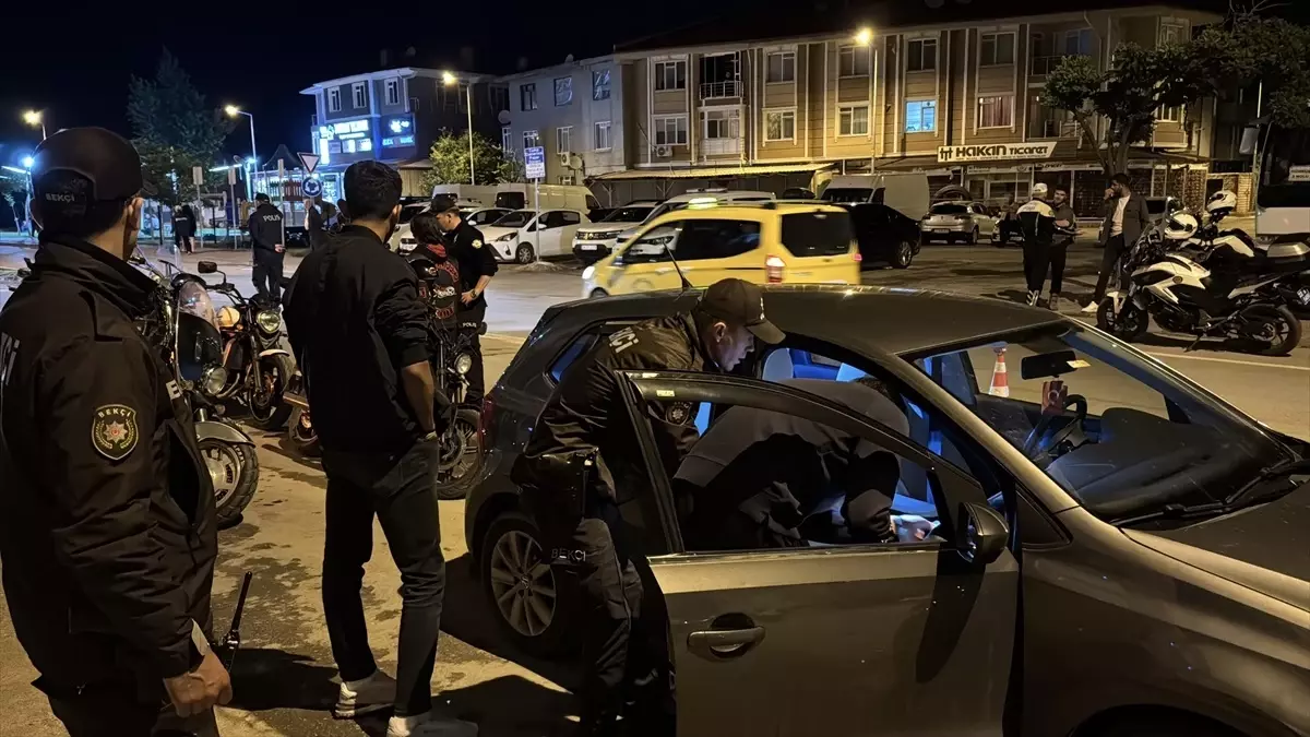 Edirne'de Asayiş ve Trafik Denetimi Gerçekleştirildi