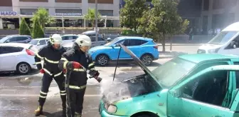 Edirne'de Seyir Halindeki Otomobilde Yangın Çıktı