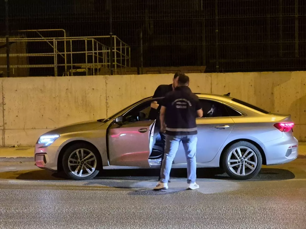 Edirne'de Terörle Mücadele Uygulaması: 214 Kişi Sorgulandı
