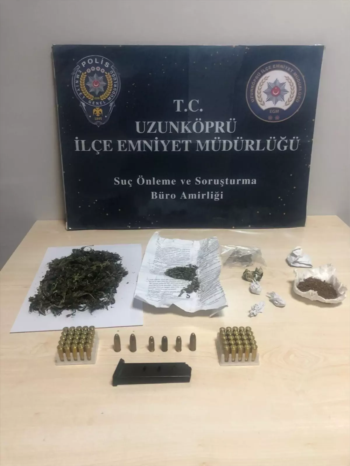 Edirne'de Uyuşturucu Operasyonu: 3 Zanlı Yakalandı