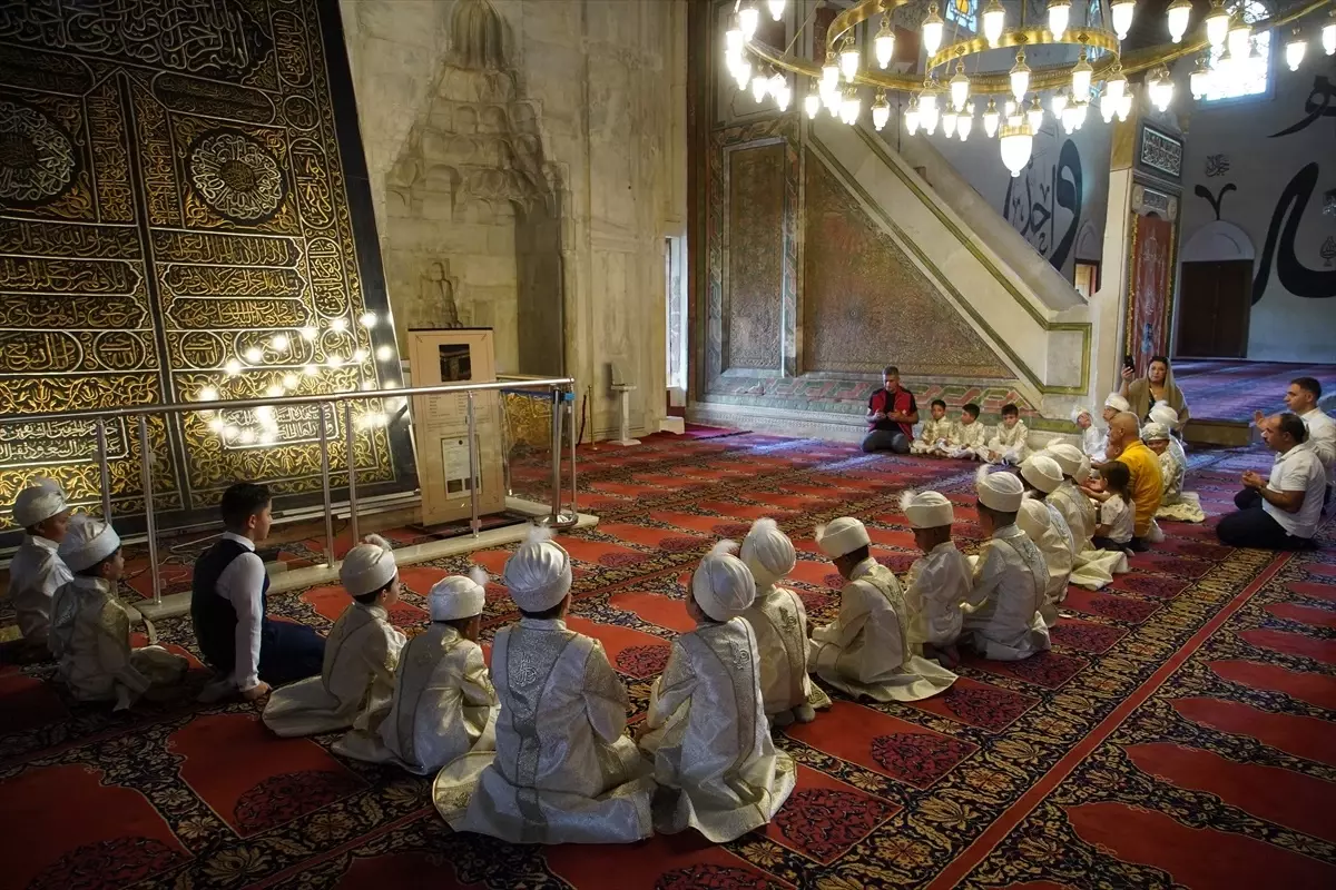 Edirne'de Sünnet Şöleni Düzenlendi