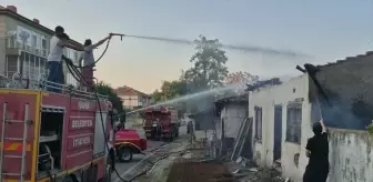 Havsa'da Yangın: Bir Ev Kül Oldu, İki Bina Hasar Gördü