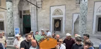 Edirne'de Gazeteci Nadir Alp'in Annesi Son Yolculuğuna Uğurlandı