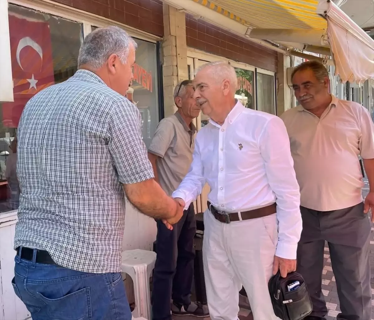 Keşan Belediye Başkanı Özcan'dan Esnaf ve Spor Takımına Ziyaret