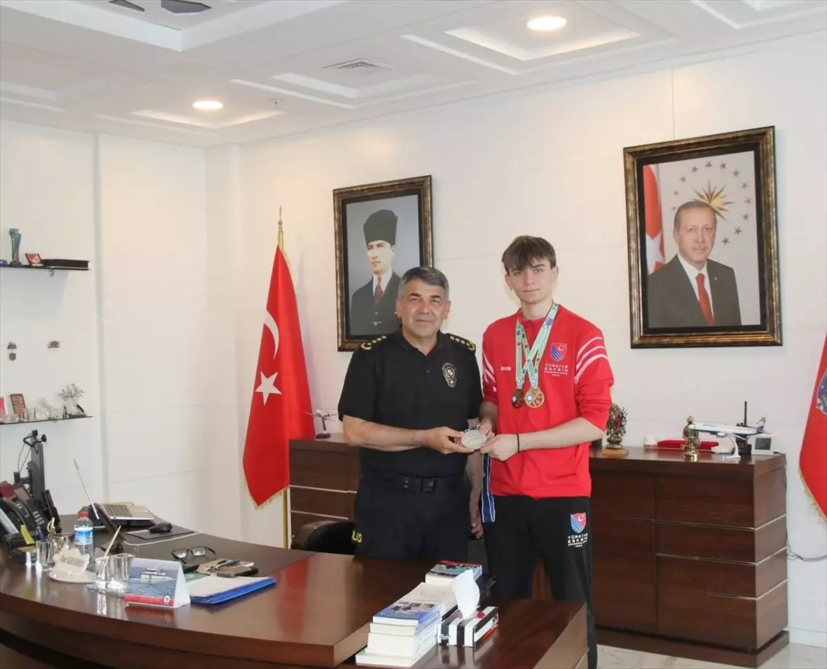 Edirne Emniyet Müdürü Candeniz Berrak'ı Kabul Etti