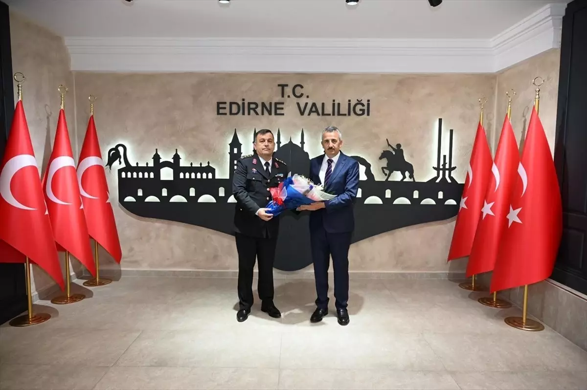 Edirne Jandarma Komutanı, Vali Sezer'i Ziyaret Etti