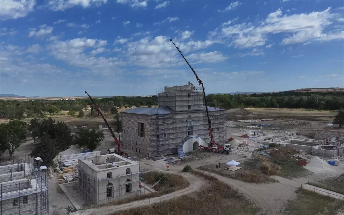 Edirne Sarayı'nın İhyası Devam Ediyor