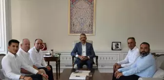 ETUS Başkanı Aytaç Dilci ve Yönetim Kurulu, Vali Sezer'i Ziyaret Etti