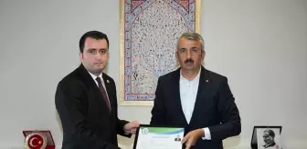 Süloğlu Kaymakam Vekili Tarık Emre Uşen Vali Sezer'i Ziyaret Etti