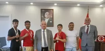 Edirneli Sporcular, Vali Yardımcısı Subaşı'nı Ziyaret Etti