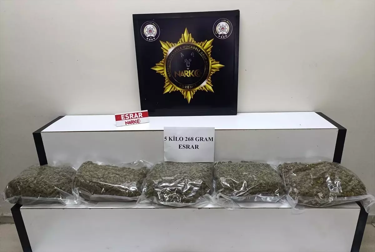 Balıkesir'de Uyuşturucu Operasyonu: 1 Gözaltı, 5 Kilogram Esrar Ele Geçirildi