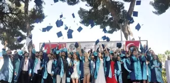 Ege Üniversitesi'nden 67 Öğrenci Mezun Oldu