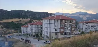 Eğirdir'de Boş Arazide Yangın Çıktı