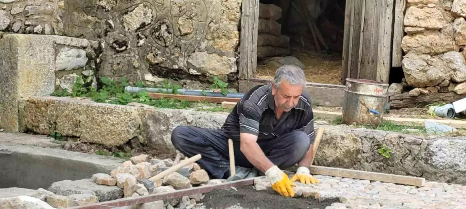 45 Yıldır Taş Ustası: Mustafa Olgunöz'ün Emek Serüveni