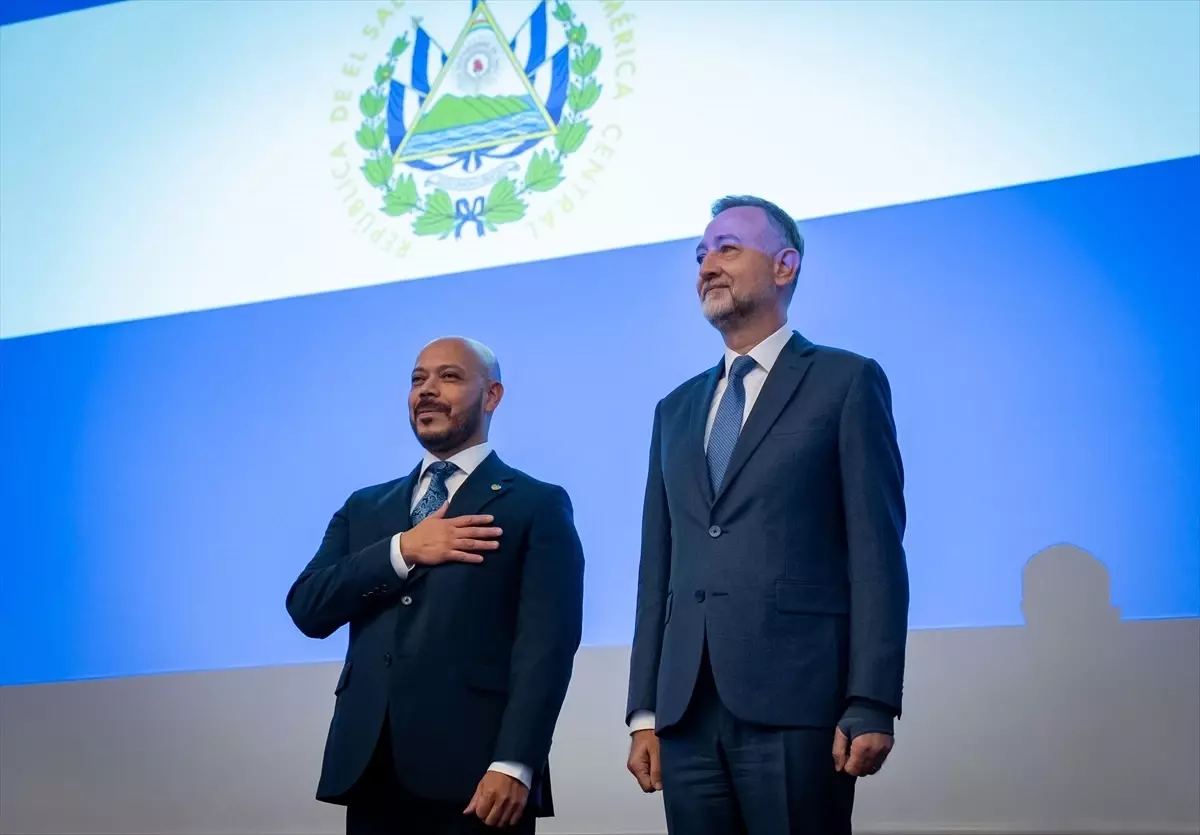 El Salvador'un Bağımsızlık Kutlaması Ankara'da Gerçekleşti
