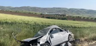Elazığ'da Otomobil Devrildi: 4 Yaralı