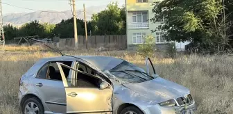 Elazığ'da devrilen otomobildeki 5 kişi yaralandı