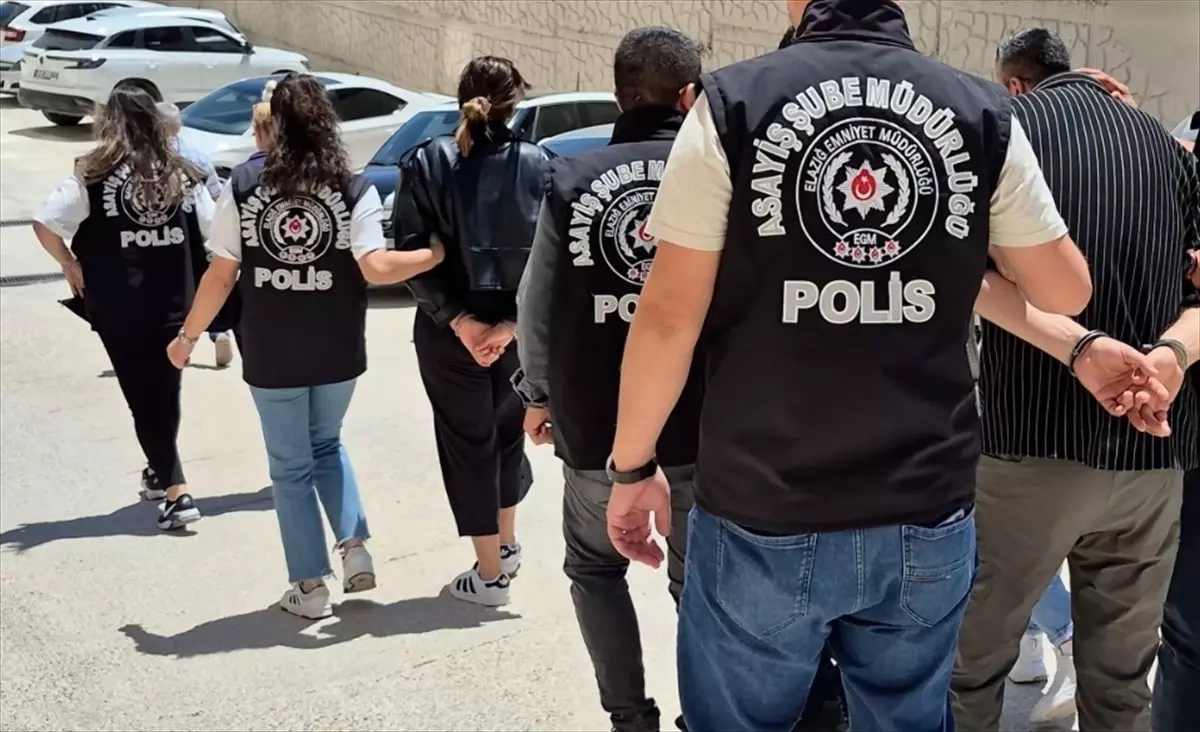 Elazığ'da Fuhuş Operasyonunda 4 Zanlı Tutuklandı