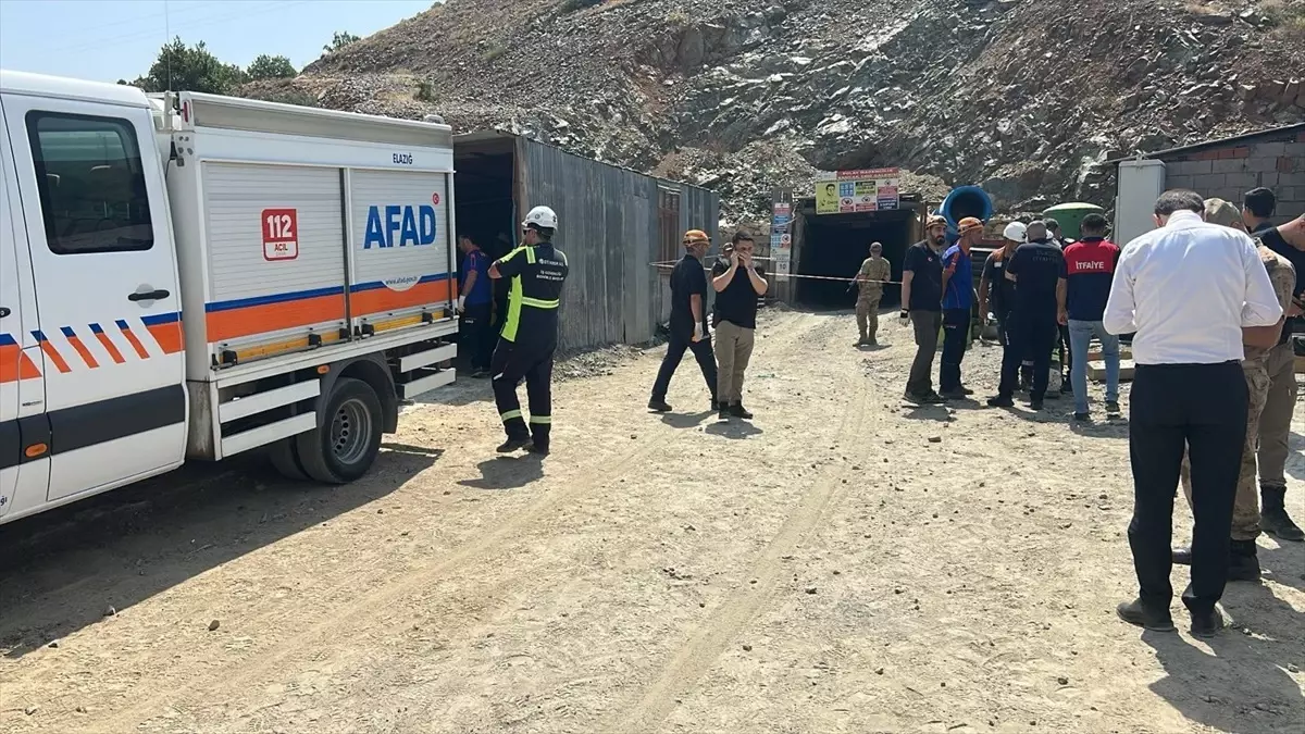 Elazığ'da Maden Ocağında Göçük: İşçi Kurtarılmaya Çalışılıyor