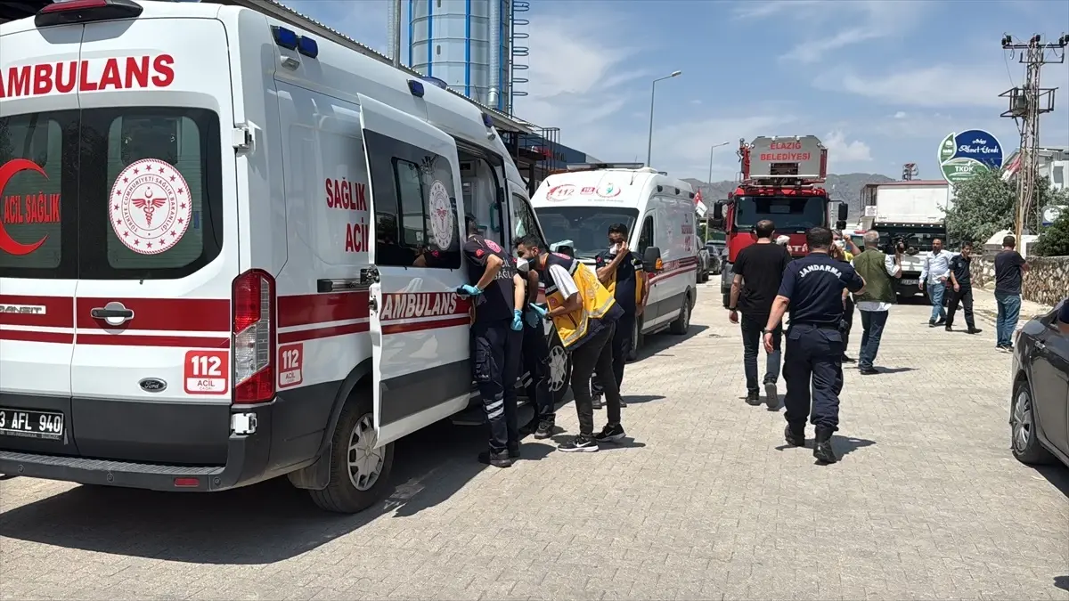 Elazığ'daki Gaz Dolum Tesisinde Patlama: 3 Kişi Etkilendi