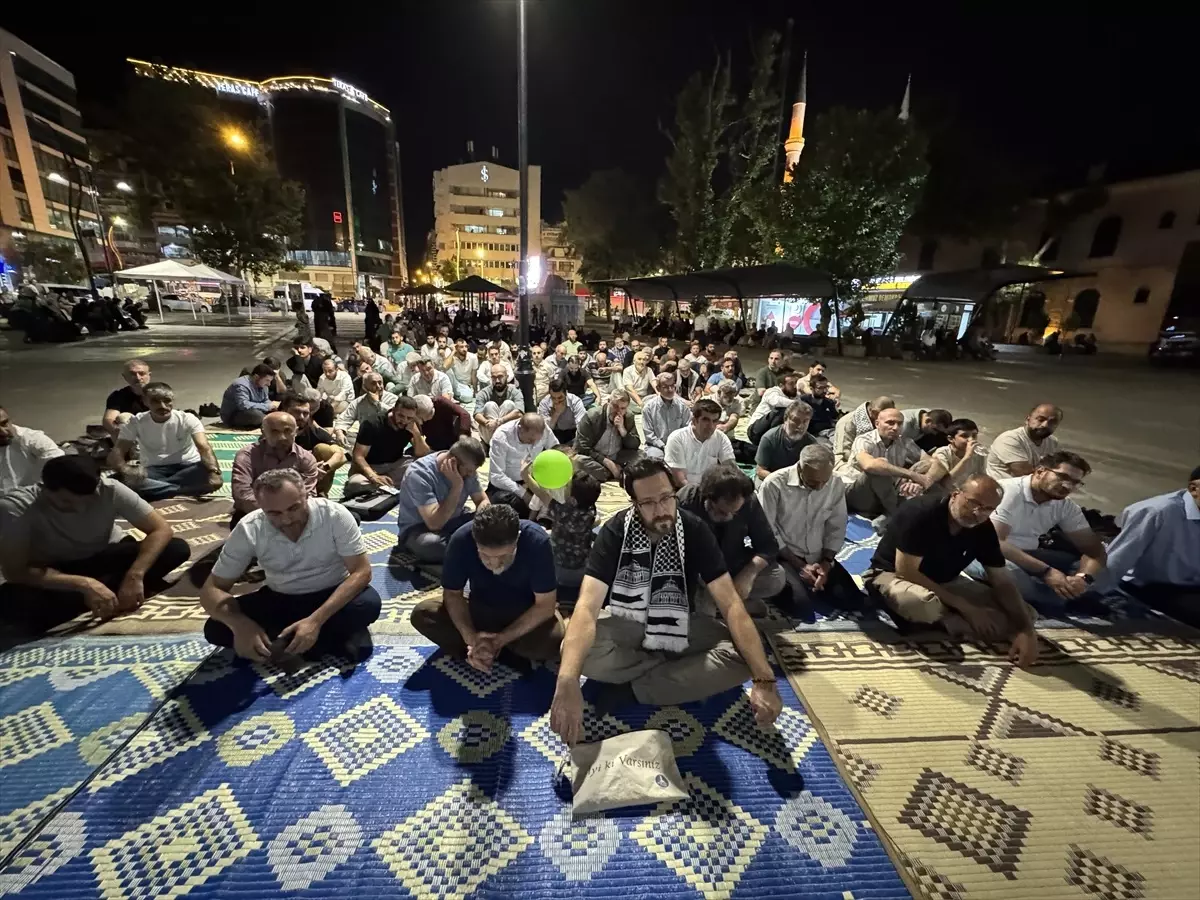 Elazığ'da Filistin'e Destek İçin Basın Açıklaması Yapıldı