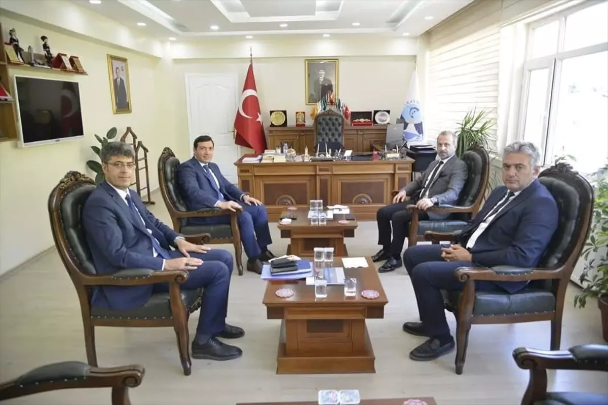 Elazığ Milli Eğitim Müdürü Beraat Şahin Keban&apos;da