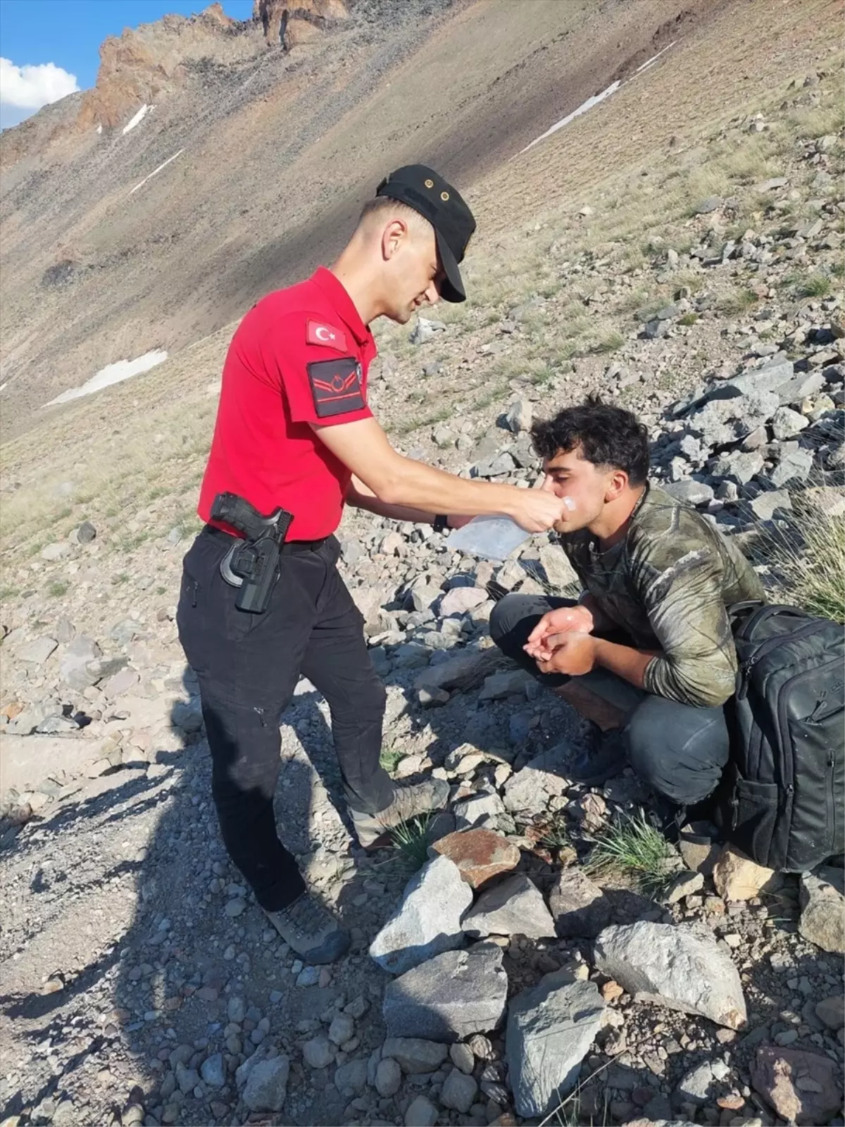 Kayseri'de Mahsur Kalan Dağcı Kurtarıldı