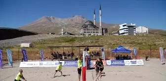 Erciyes'te En Havalı Voleybol Turnuvası Başladı